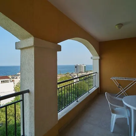 Sea Panorama Apartment Golden Sands